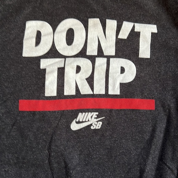Nike Skateboard Sweatshirt - Picture 2 of 4